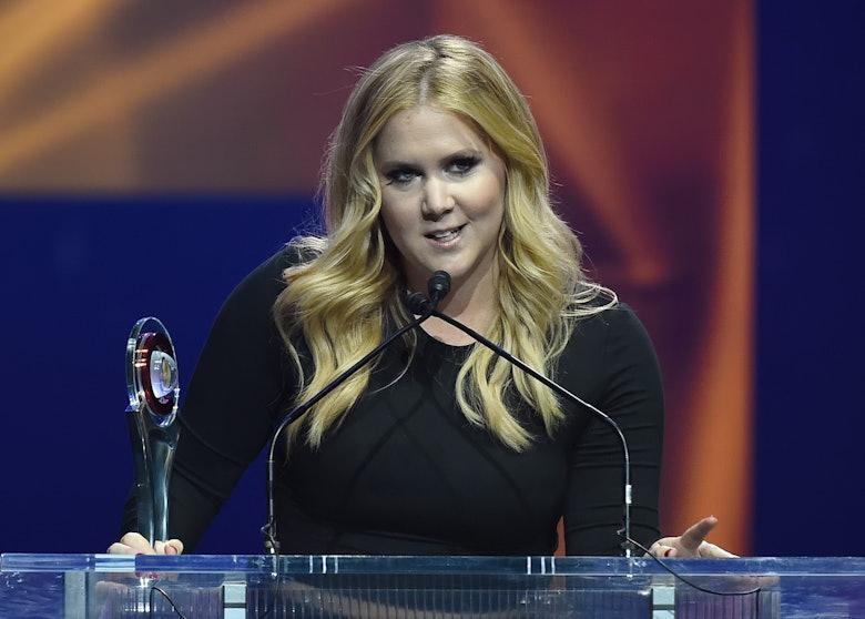 Who Has Amy Schumer Dated The Trainwreck Star Kisses But Rarely