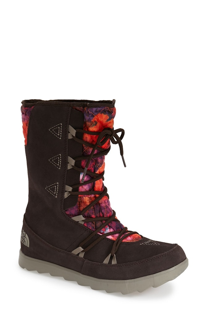 good boots for walking in snow