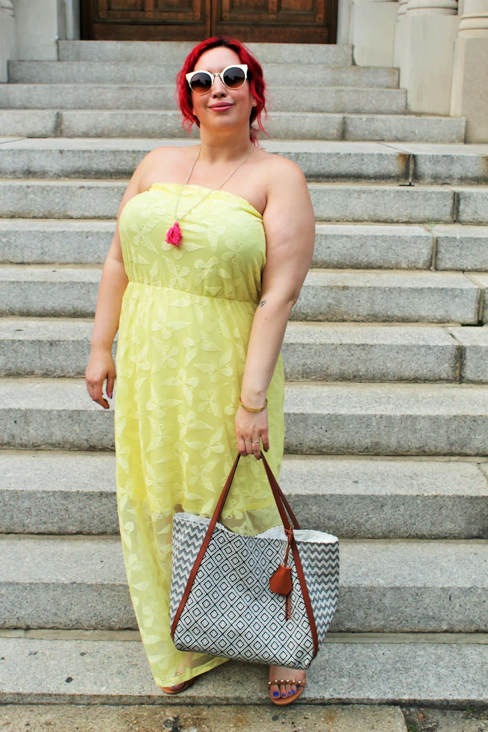 4 Ways To Wear Plus Size Strapless Dresses Even If