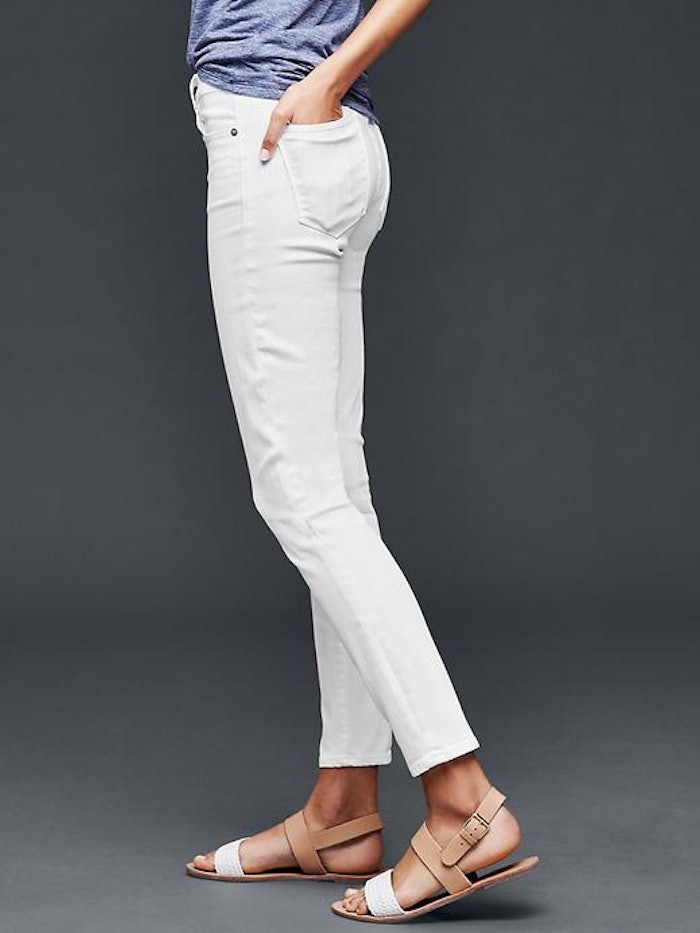 How To Pick Out The Perfect Pair Of White Jeans To Wear All Summer Long Bustle