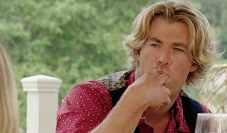 14 Vacation Cameos From Chris Hemsworth To Chevy Chase 