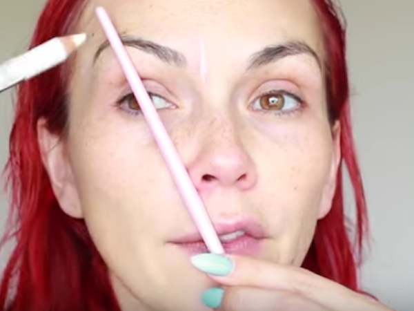4 Ways to Achieve Fuller-Looking Brows picture 4 Ways to Achieve Fuller-Looking Brows foto