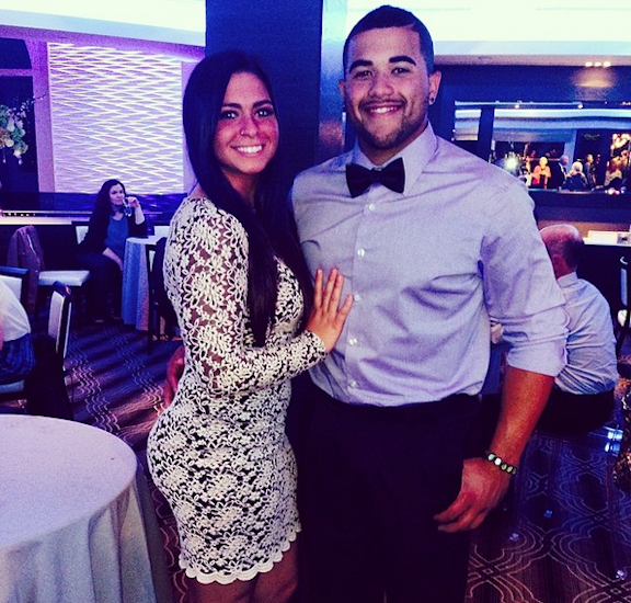 Long Island Medium Theresa Caputo S Daughter Victoria