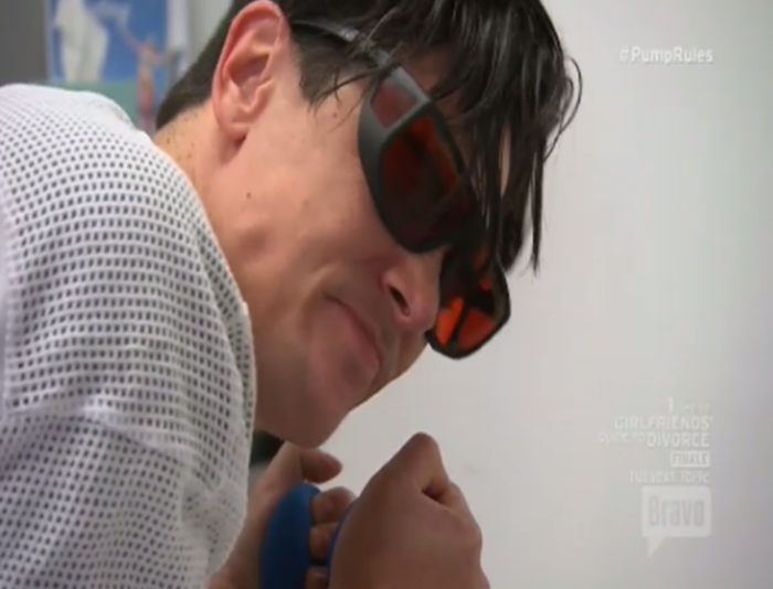 Tom Sandoval Removes His Bacon "A" Tattoo On 'Vanderpump Rules' & It's