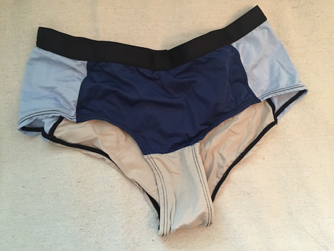 17 Signs You're Keeping Your Underwear Too Long Bustle