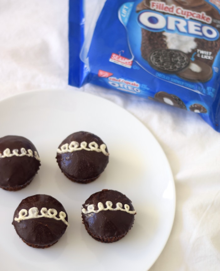 Filled Cupcake Oreo Cupcakes Are The DoubleStuffed Dessert Your Taste
