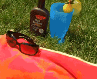 7 Things Only Women Who Have Never Gone Fake Tanning Before Will Understand