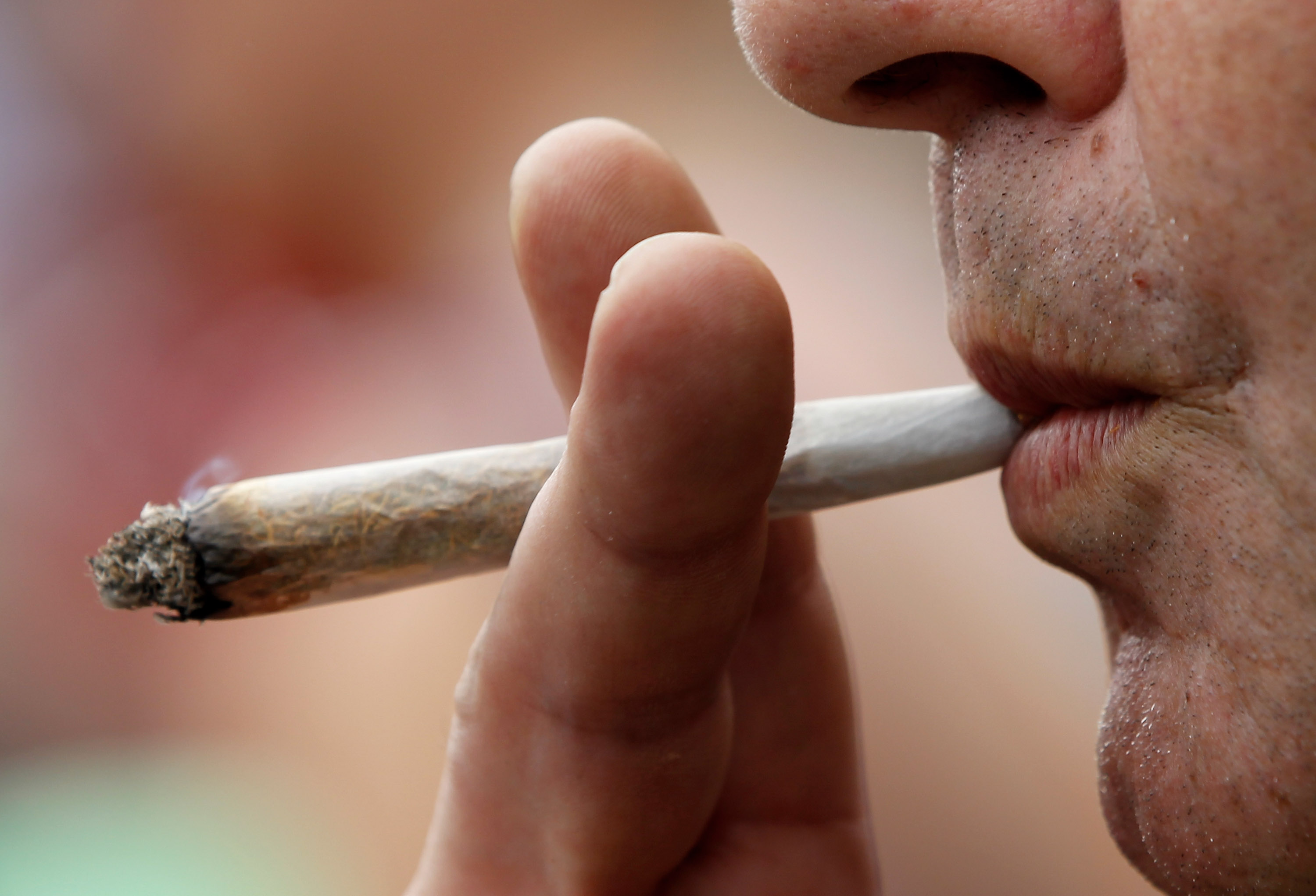 What's The Safest Way To Smoke Pot? These Ways Might Be Best