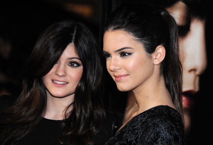 31 Photos of Kendall & Kylie Jenner Through the Years Are Guaranteed to ...