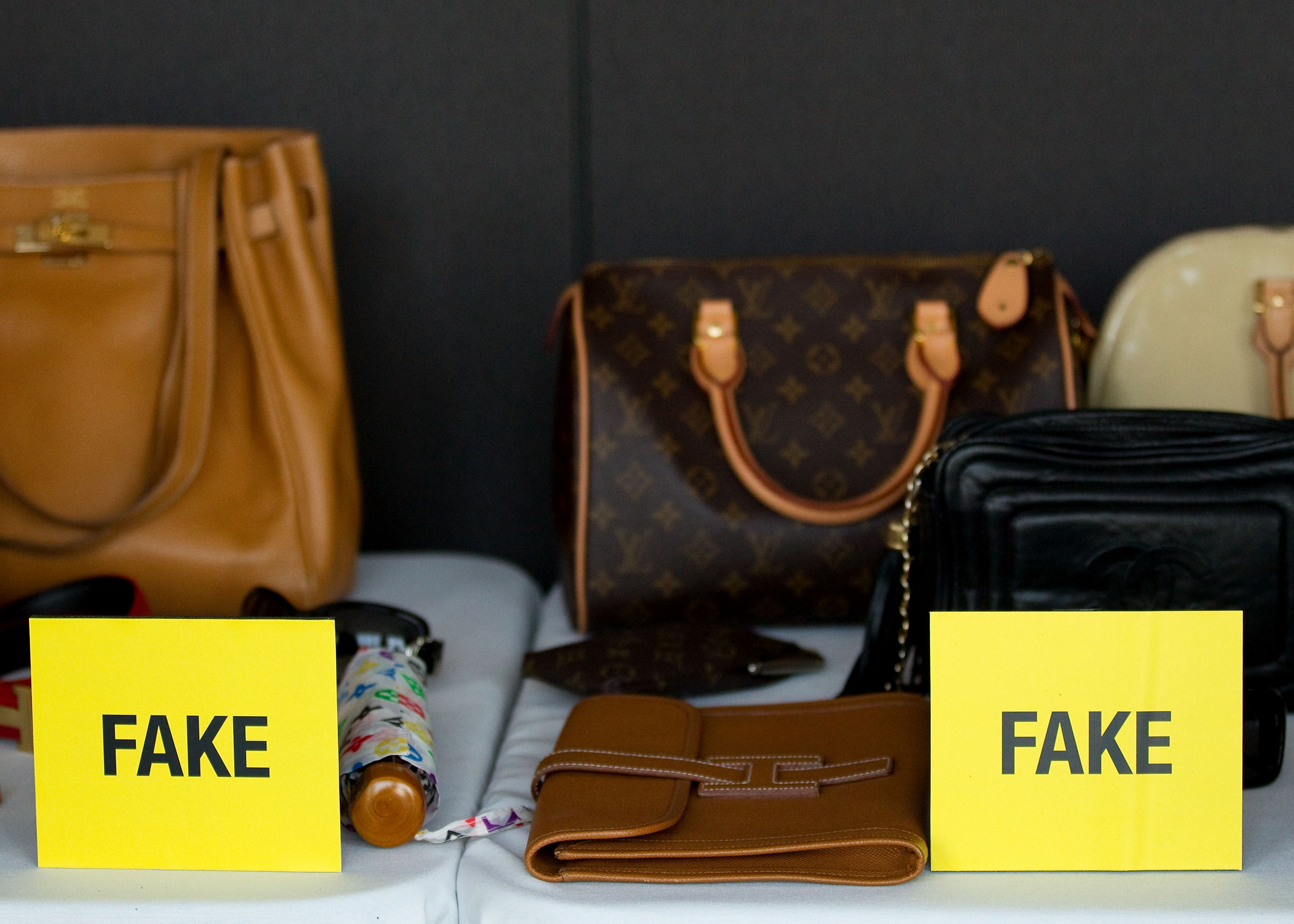 JUST FOR FUN: HOW TO SPOT FAKE LOUIS VUITTON BAGS