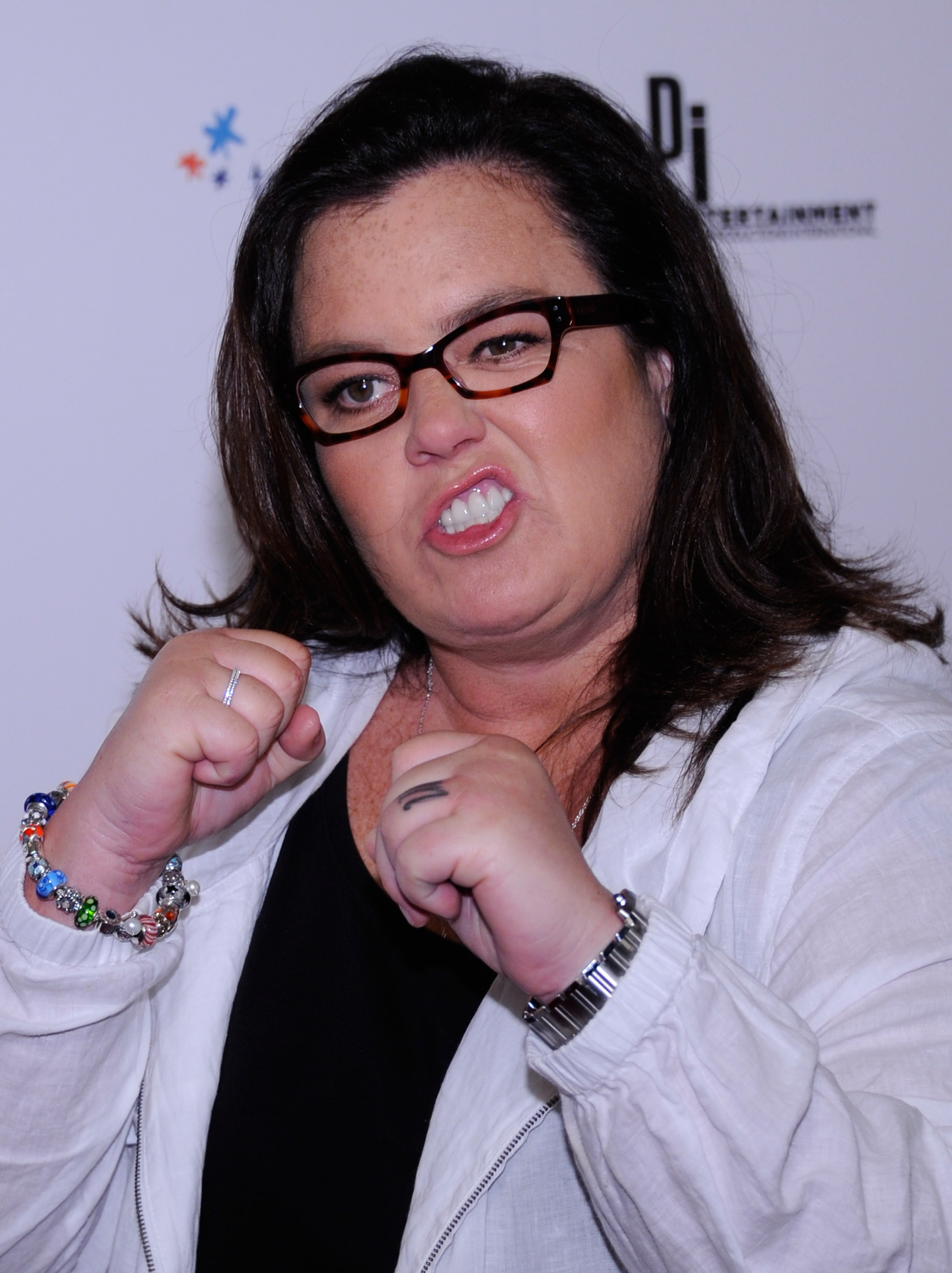 15 Hilarious Rosie O&#39;Donnell Tweets About Donald Trump That Are Making  America Great Again