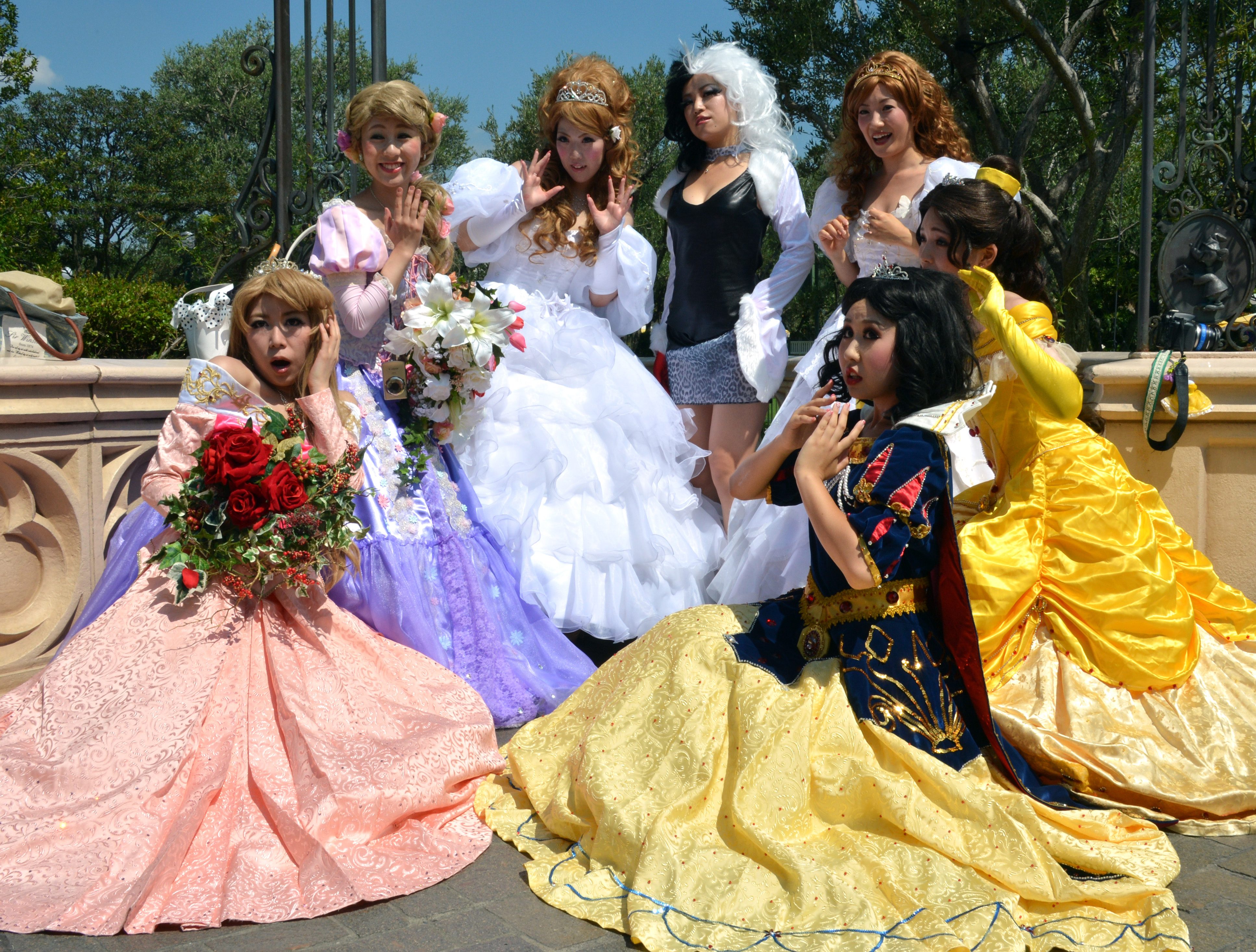 7 Disney Princess Halloween Makeup Tutorials To Make You The Belle