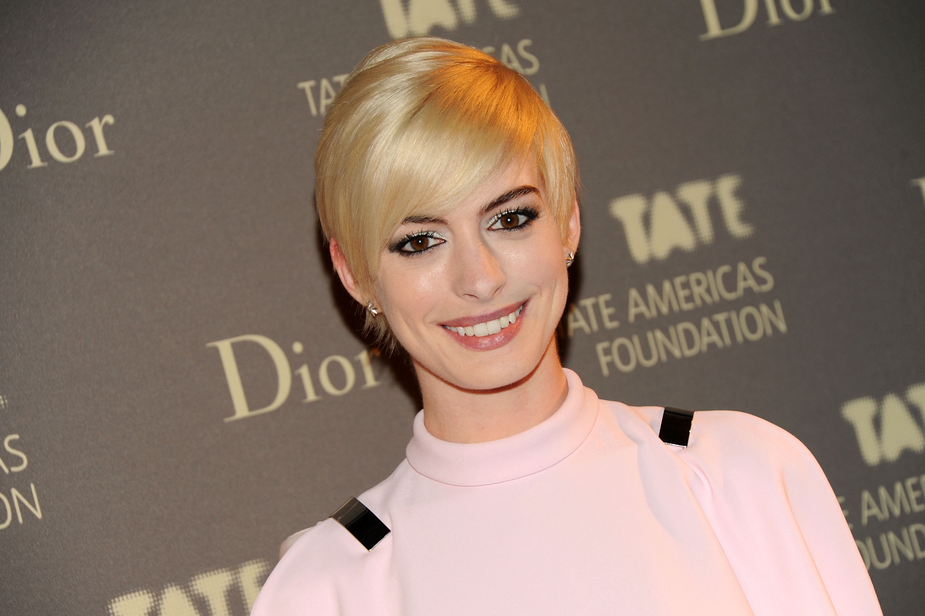 19 Brunette Celebrities Who Dyed Their Hair Blonde Which Look Is