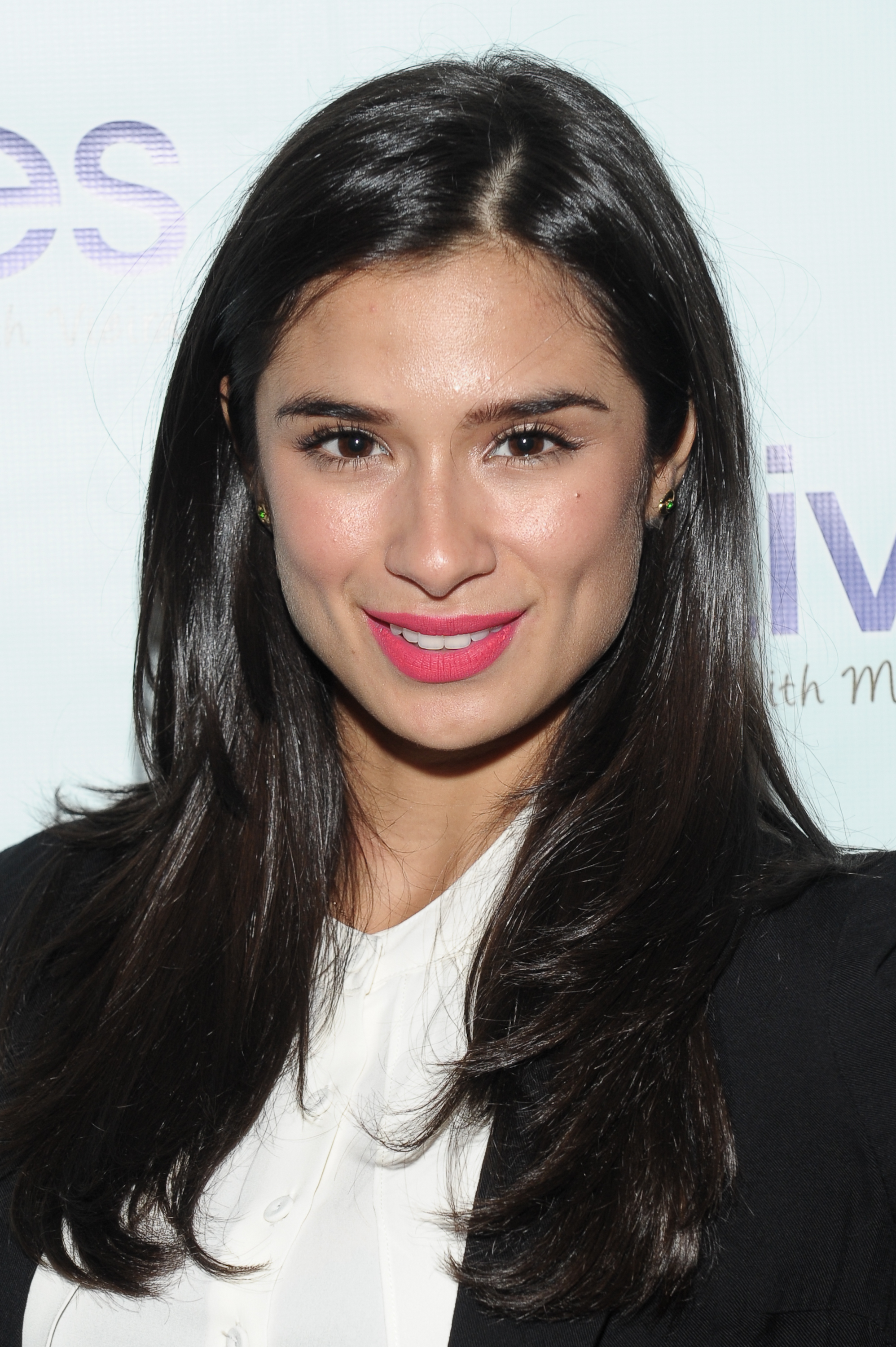 Diane Guerrero's Emotional Interview on Parents' Deportation Hits