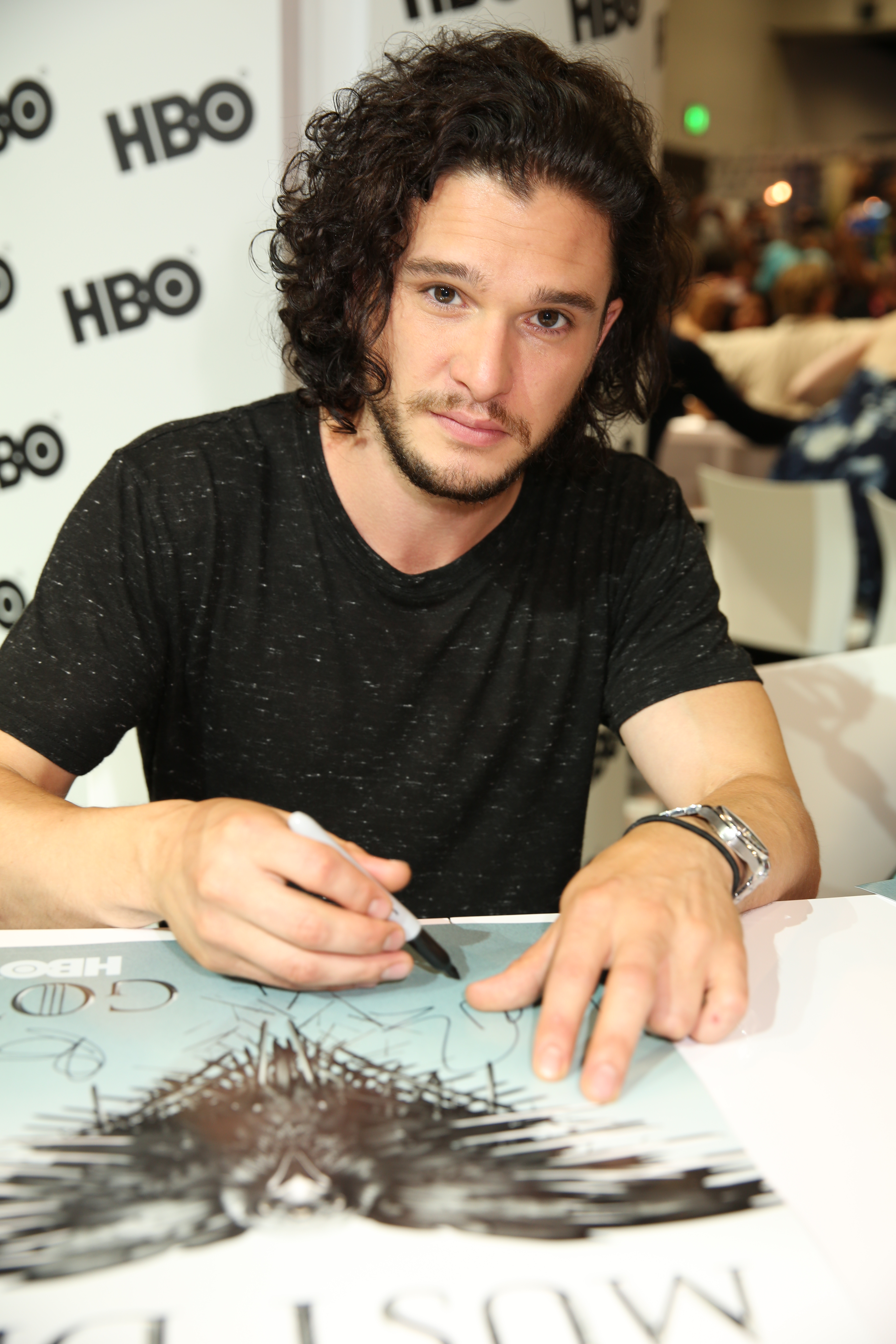 13 Kit Harington Hair Photos That Are Completely Epic, Especially When You  Consider The Dude Behind The Strands
