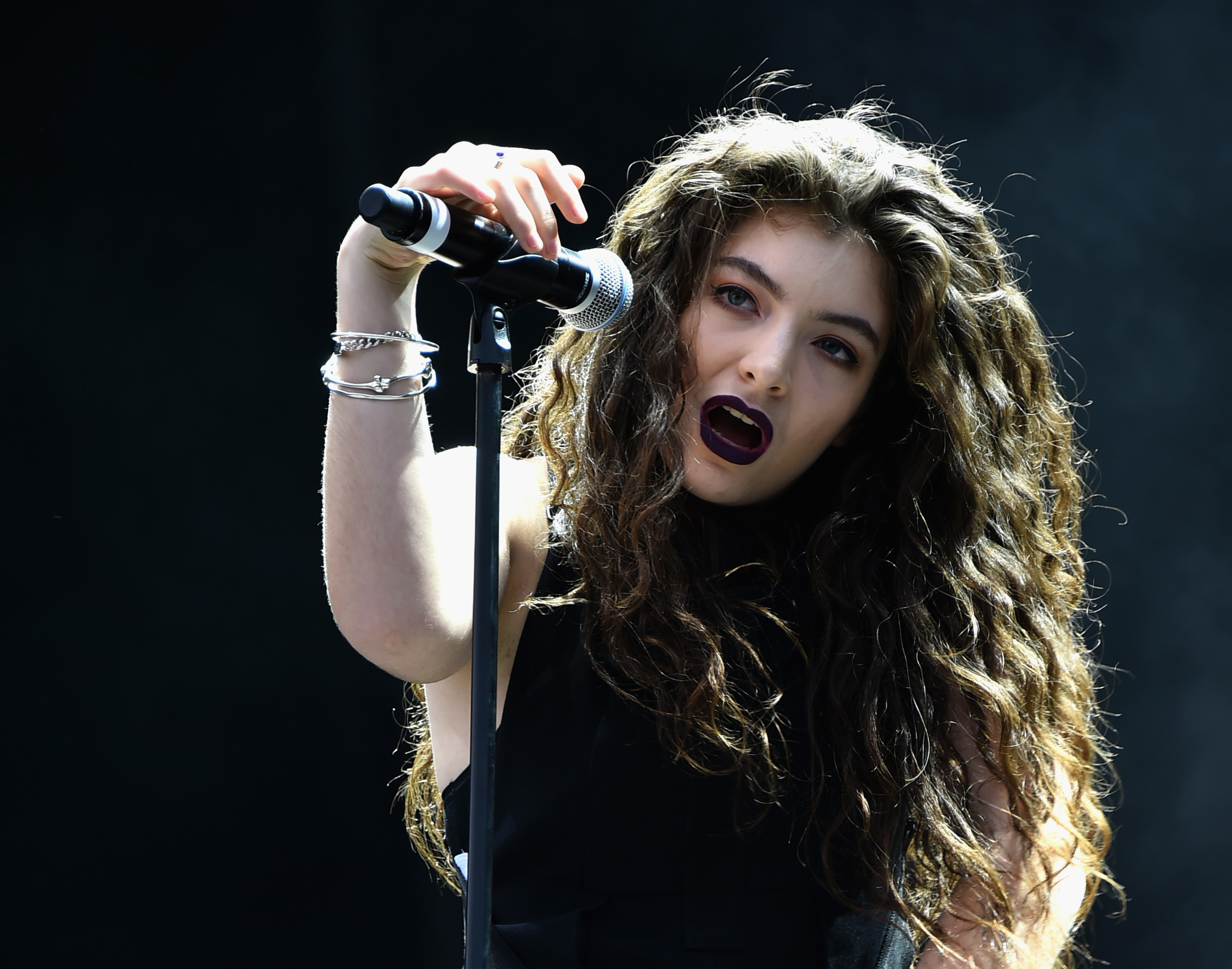 Певица new rules исполнительница. Лорди певица. Lorde исполнительница. Lorde певица фото.