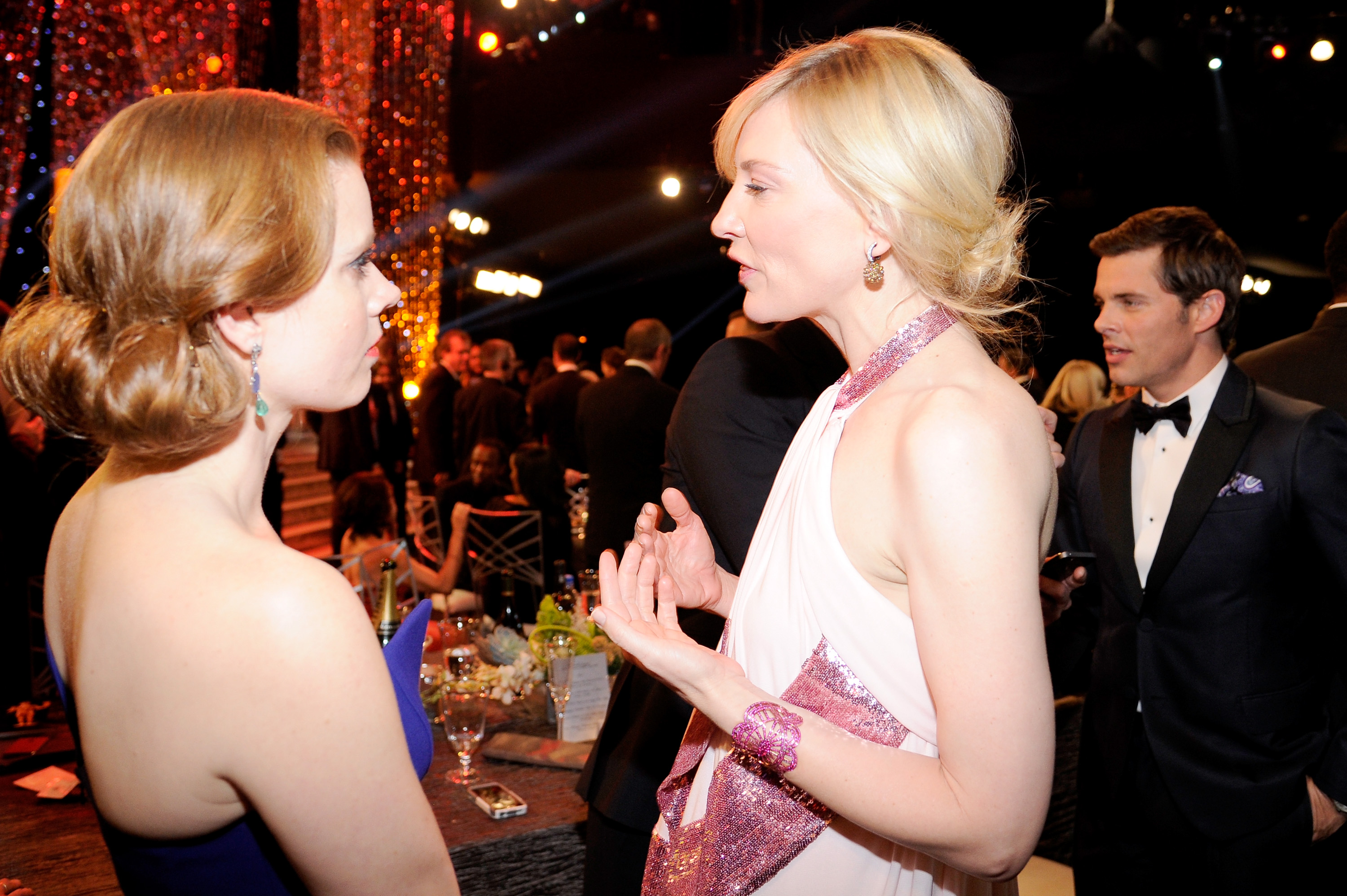 Cate Blanchett gets Oscars tattoo with Amy Adams  The Advertiser