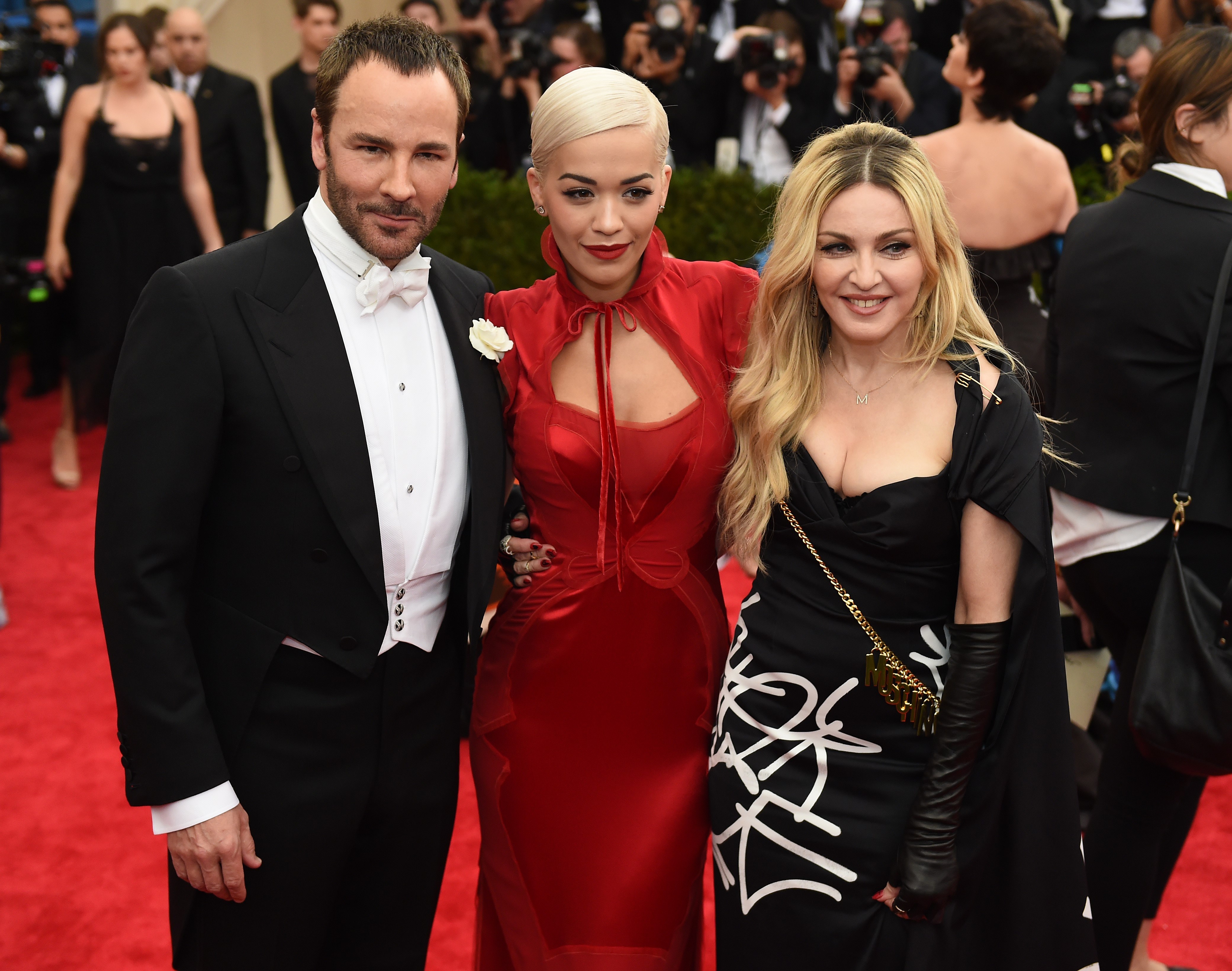 7 Tom Ford Dresses That Explain Why He's The Most-Googled Designer In  America — PHOTOS