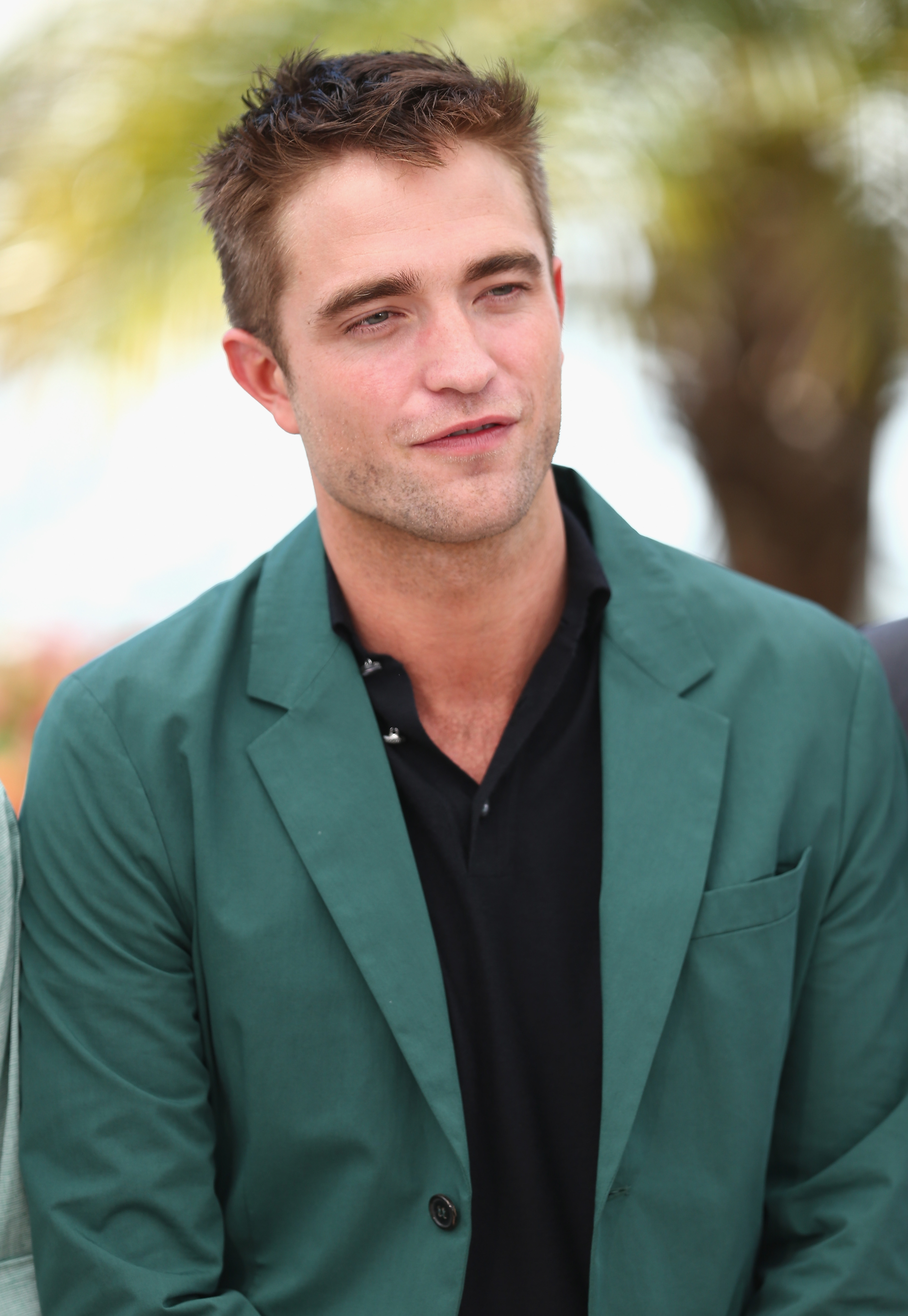 5 Robert Pattinson Roles That Prove The Twilight Actor Is More Than Edward Cullen Videos
