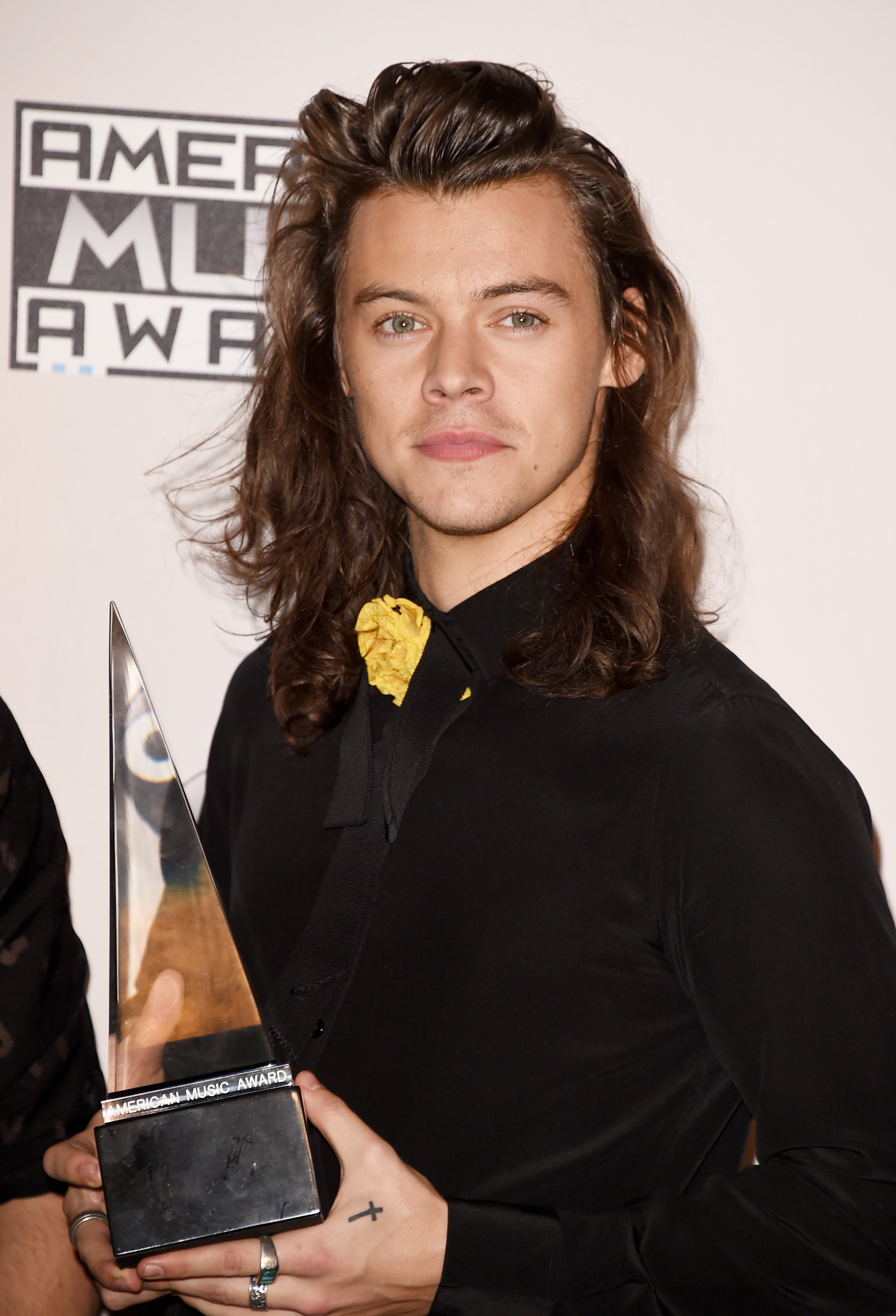 Harry Styles Donates His Hair To Charity & That's The Best Reason Of All  For Cutting His Locks