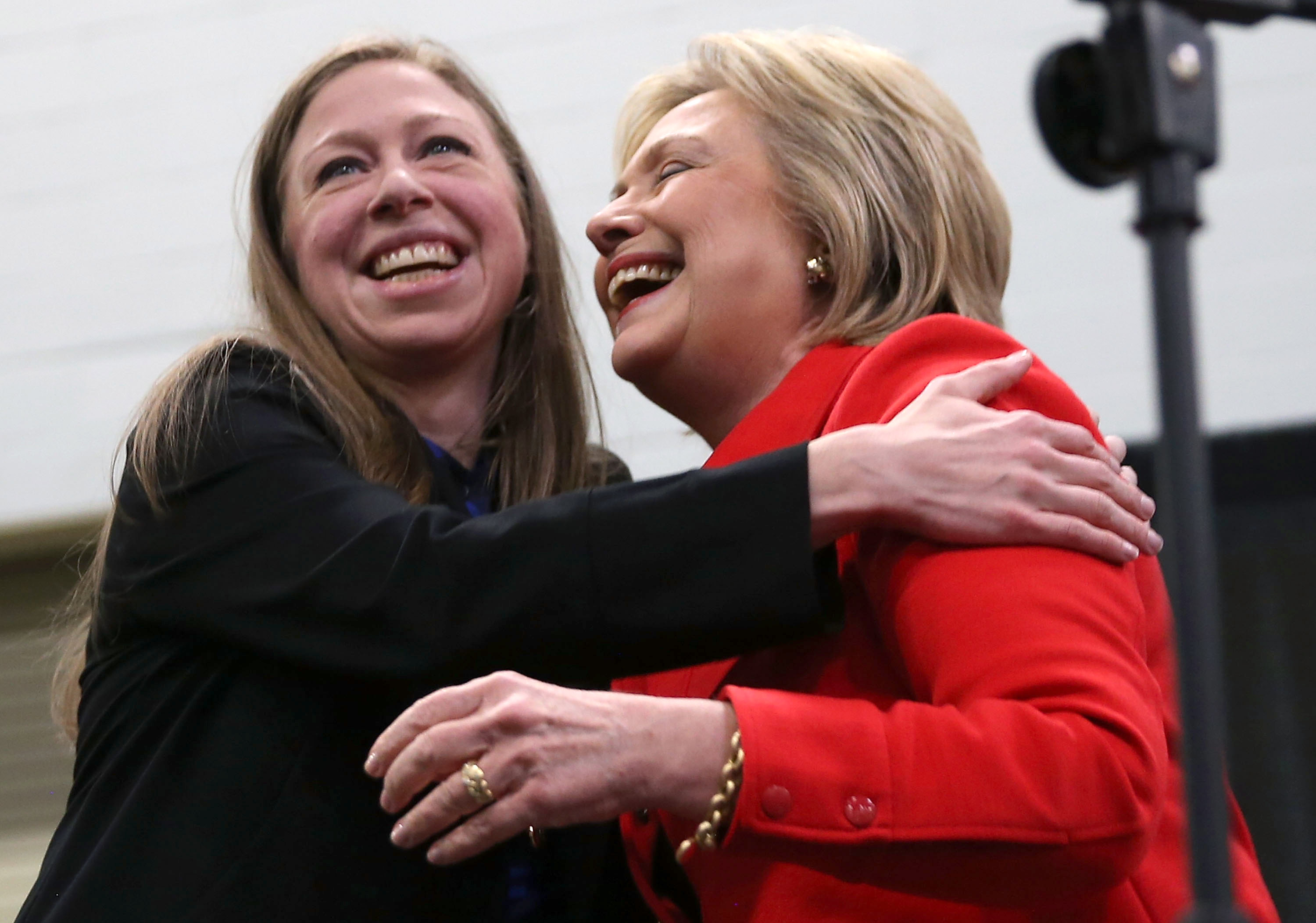 Chelsea Clinton Takes Over Hillary S Instagram For A Day With The Iowa Caucuses Looming