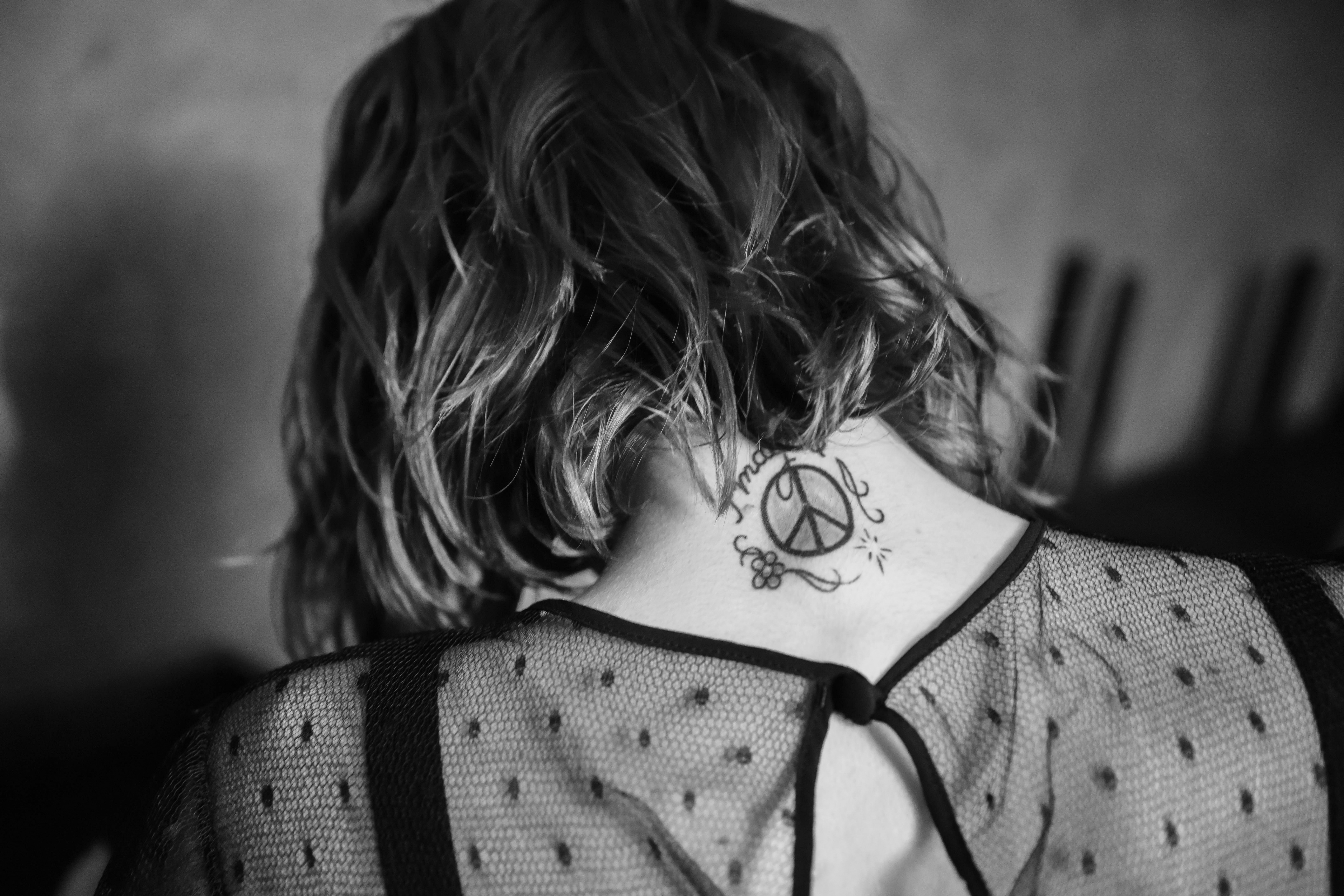 6 Signs Your Tattoo Isn't Healing Correctly & When To Contact a Doctor