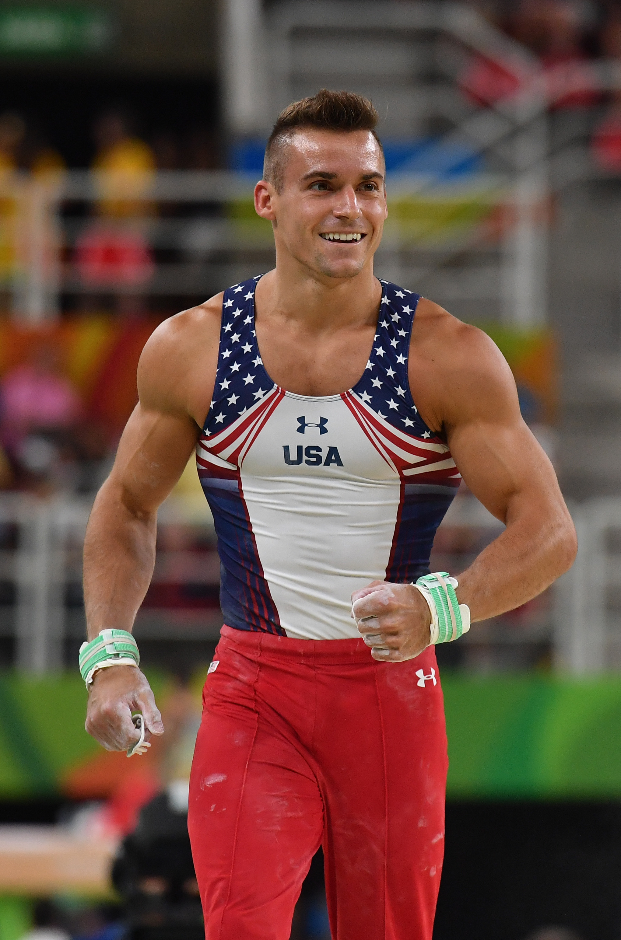 Who Is Sam Mikulaks Girlfriend The Olympic Gymanst Keeps His Personal
