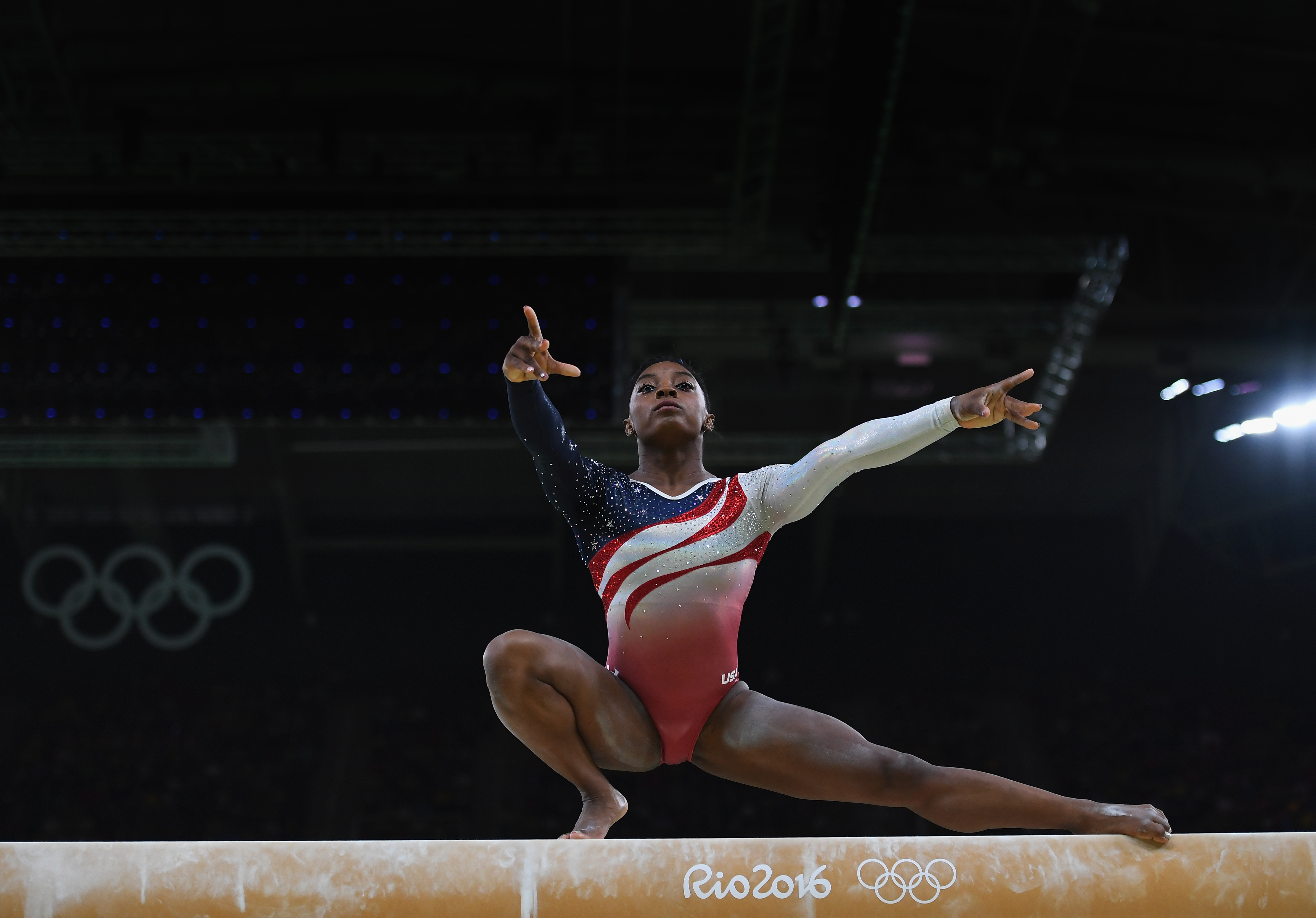 What Is A Wolf Turn Simone Biles Makes This Olympic Gymnastics