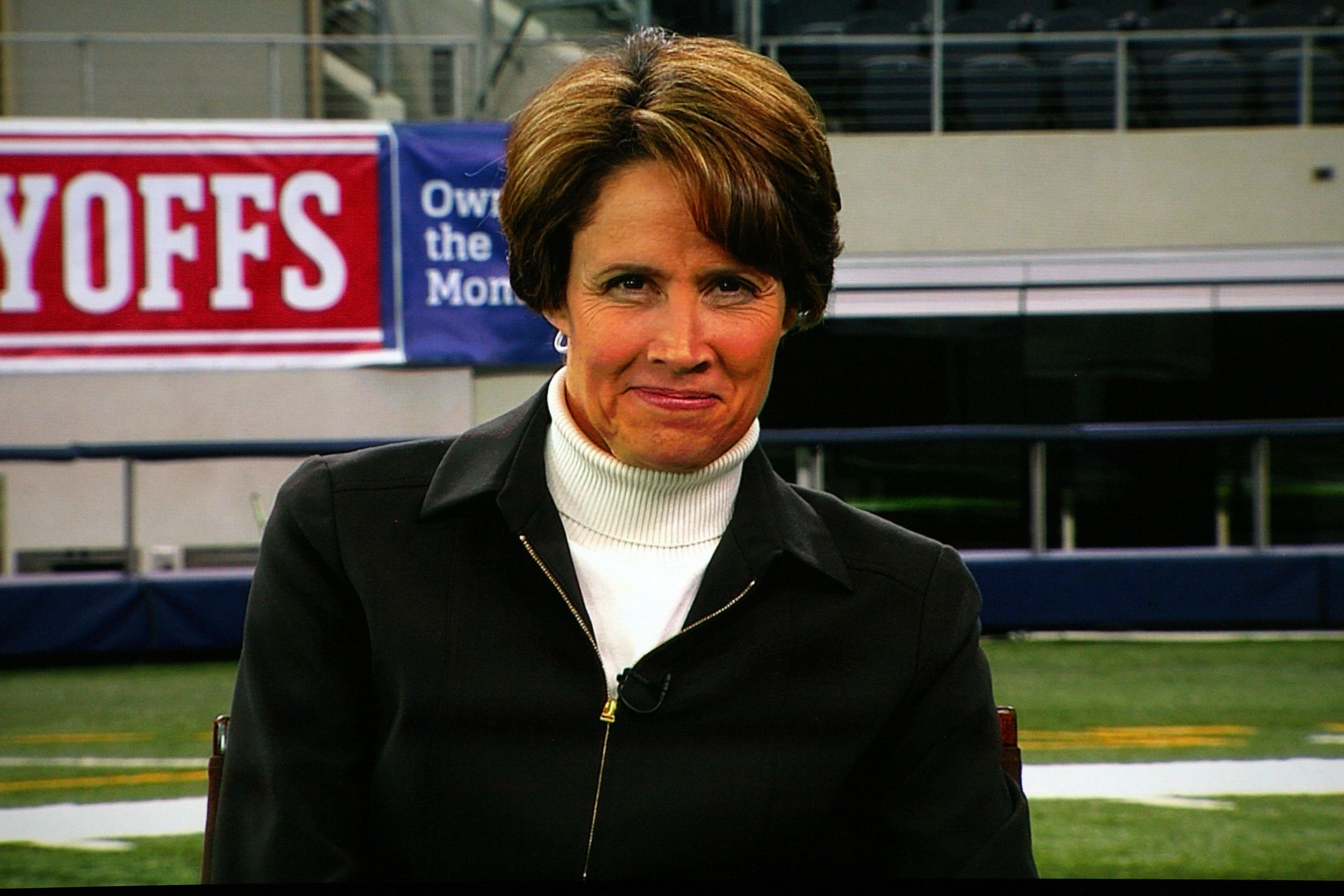 Mary Carillo's 2004 Badminton Rant Is the BEST.