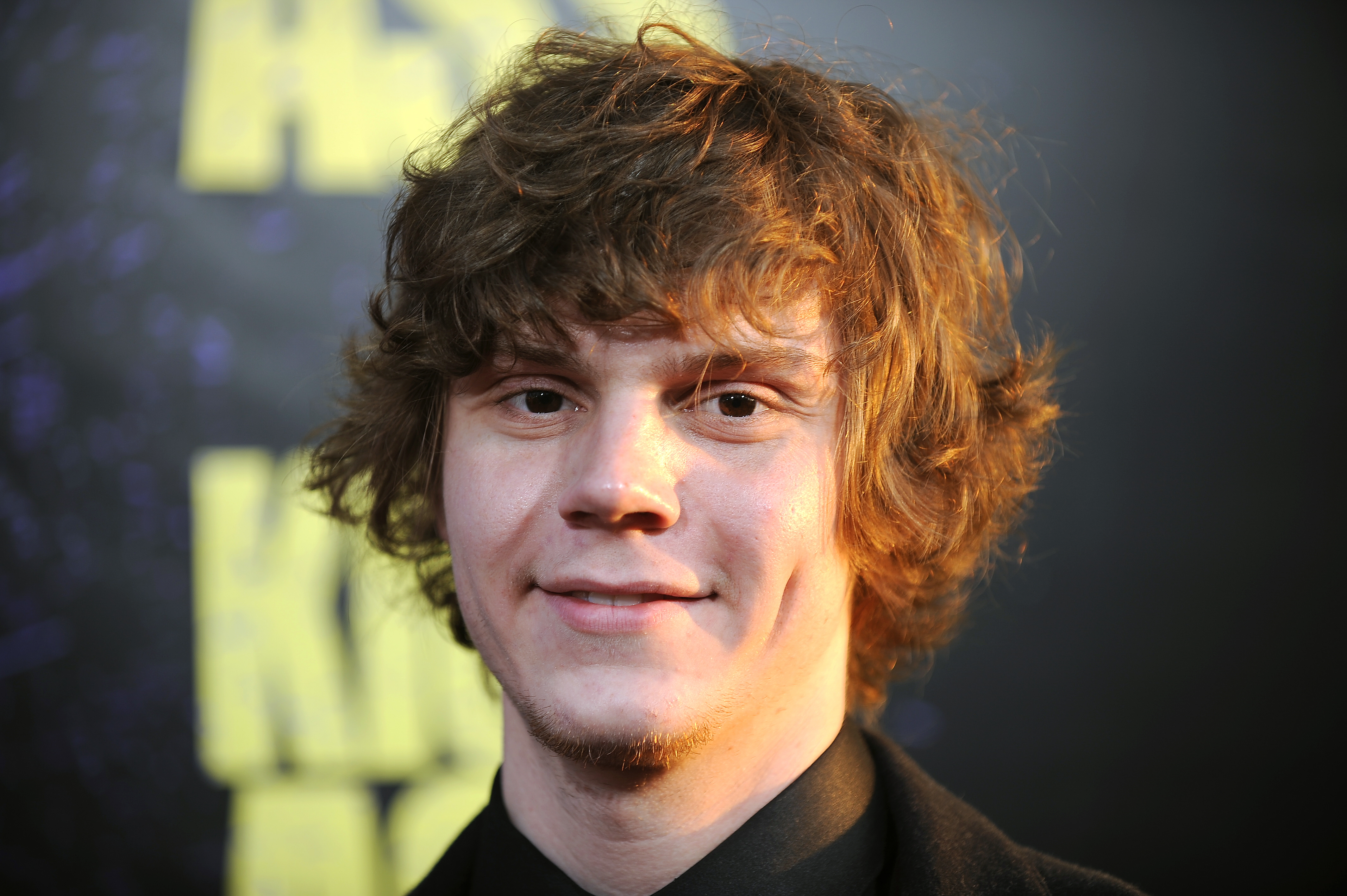 Evan Peters Joins 'American Horror Story: Hotel' & Here's Who He's Probably Going To Play4256 x 2832