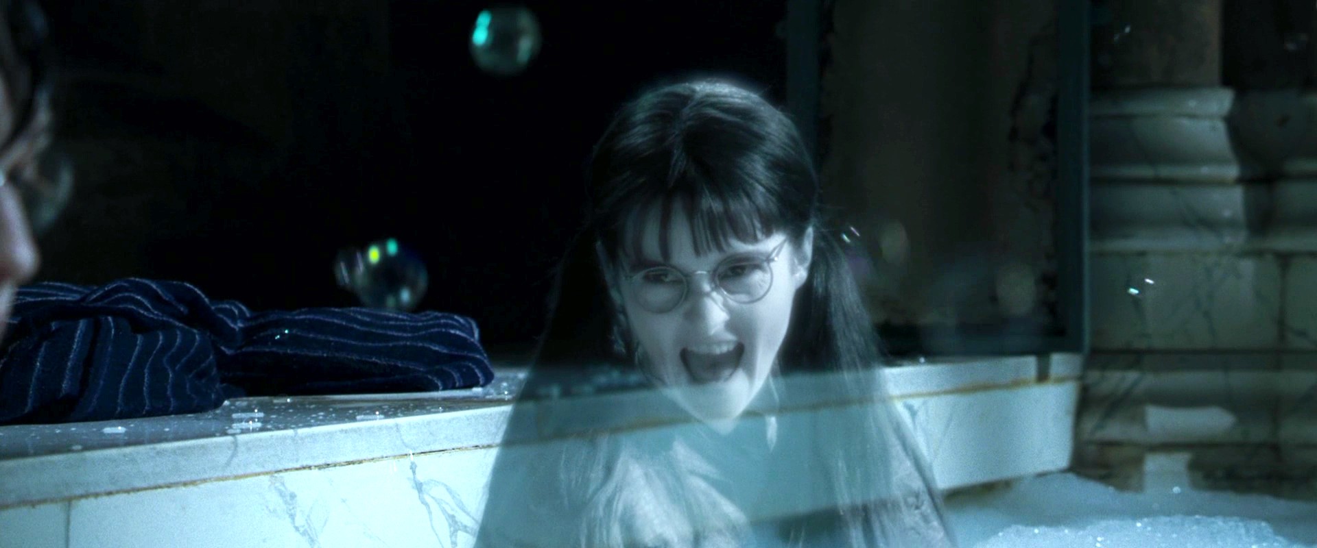 A Moaning Myrtle Halloween Costume You Can Do Yourself, Because Ron,  Hermione, & Harry Are So 2014