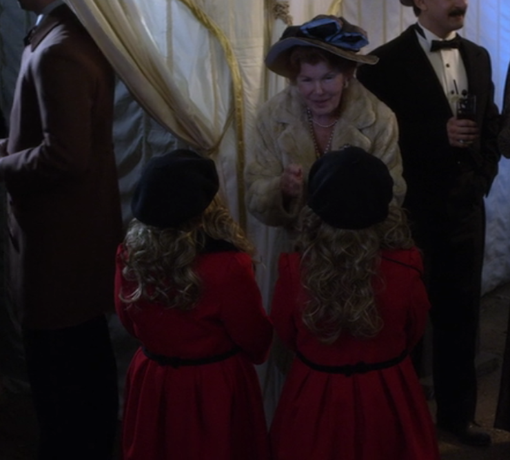 if theres one major thing i learned during this re watch its to pay attention to the twin imagery early in this episode hannah notices two blonde twins - Halloween Episode Pll Season 4 if theres one major thing i learned during this re watch its to pay attention to the twin imagery early in this episode hannah notices two blonde twins - Halloween Episode Pll Season 4