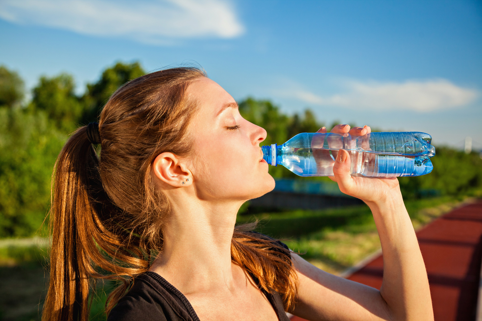 Are Water Bottles Safe To Drink Out Of? Here&rsquo;s How They Compare To 