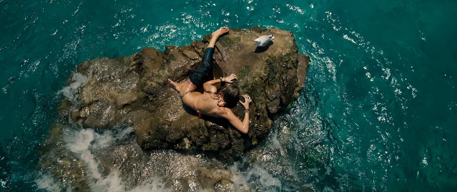 Where Does 'The Shallows' Take Place? This Secret Beach Isn't Easy